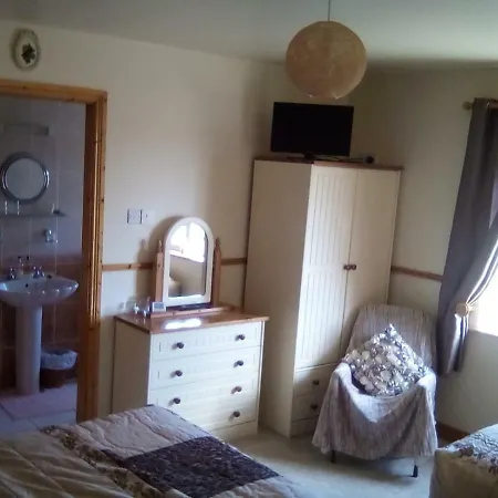 Bed & Breakfast Kilmacale House Kilbrittain